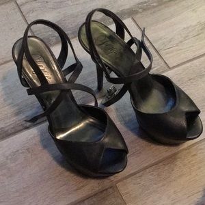 Fergie platform sandal